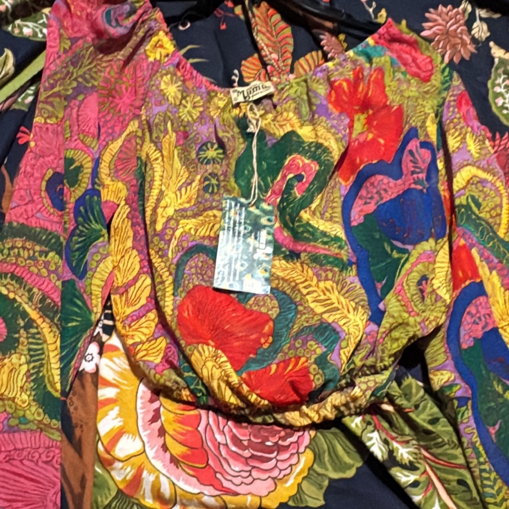 NWT show me your mumu sheer crop top size small